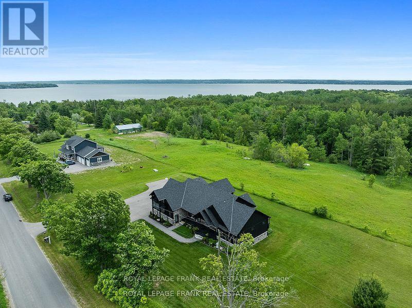 












3248 POGUE ROAD

,
Scugog (Port Perry),




Ontario
L9L1B6

