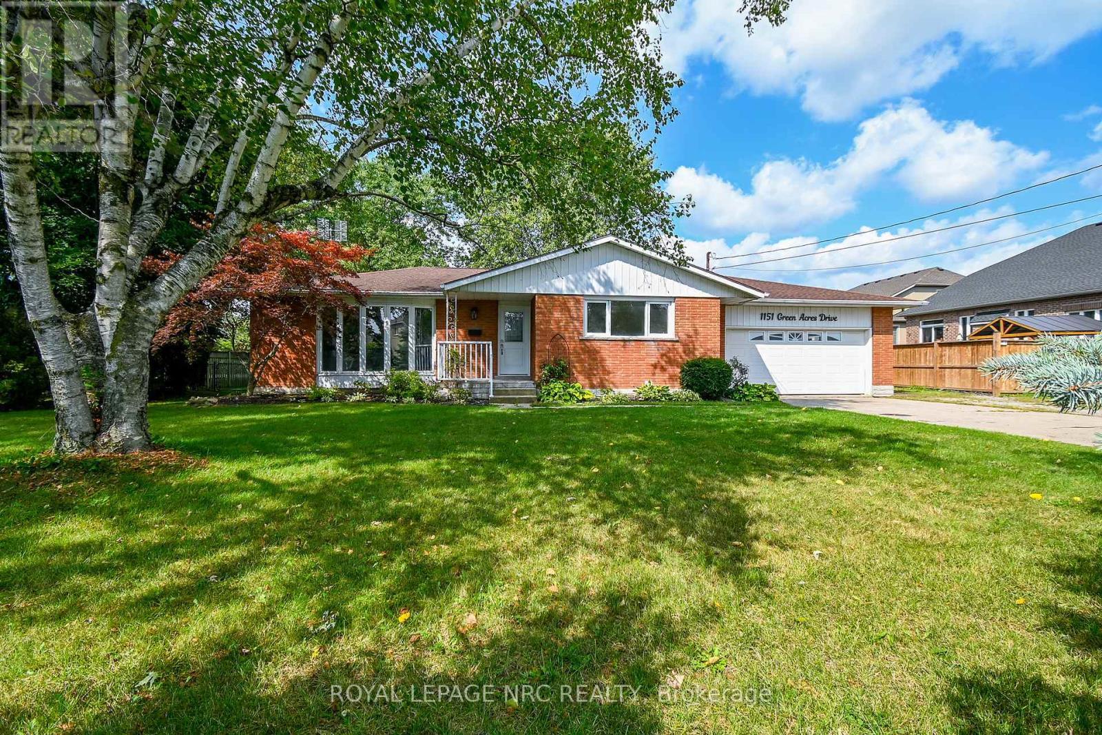 












1151 GREEN ACRES DRIVE

,
Fort Erie (Crescent Park),




Ontario
L2A5P2

