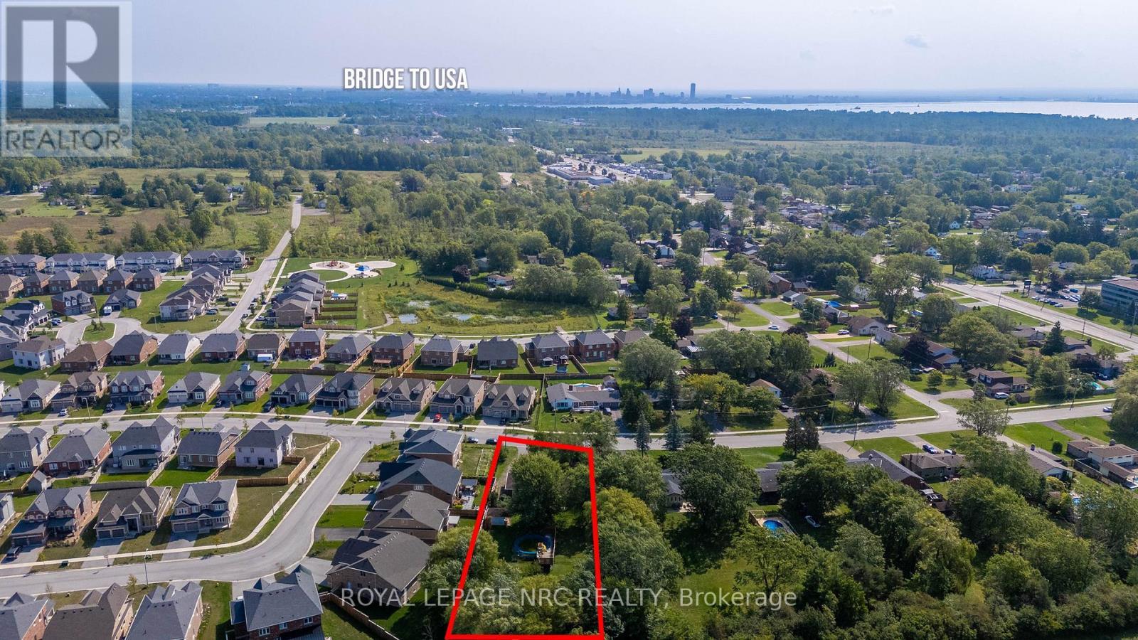 












1151 GREEN ACRES DRIVE

,
Fort Erie (Crescent Park),




Ontario
L2A5P2

