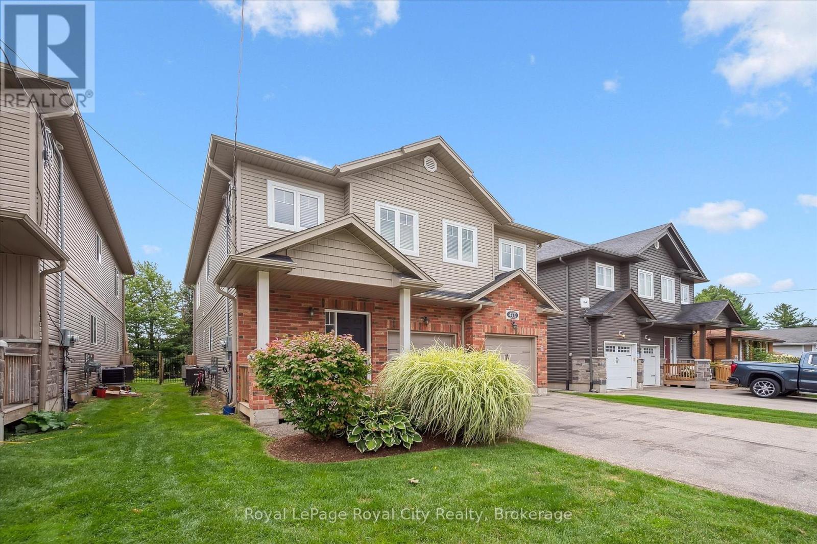 












470 ELORA STREET

,
Centre Wellington (Fergus),




Ontario
N1M1Y8

