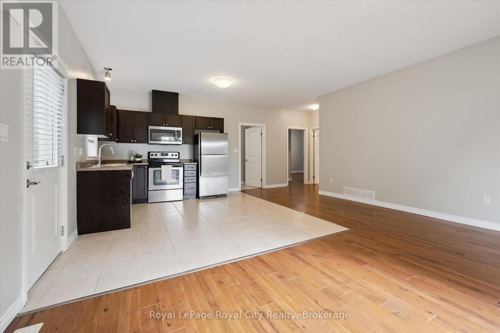 












470 ELORA STREET

,
Centre Wellington (Fergus),




Ontario
N1M1Y8

