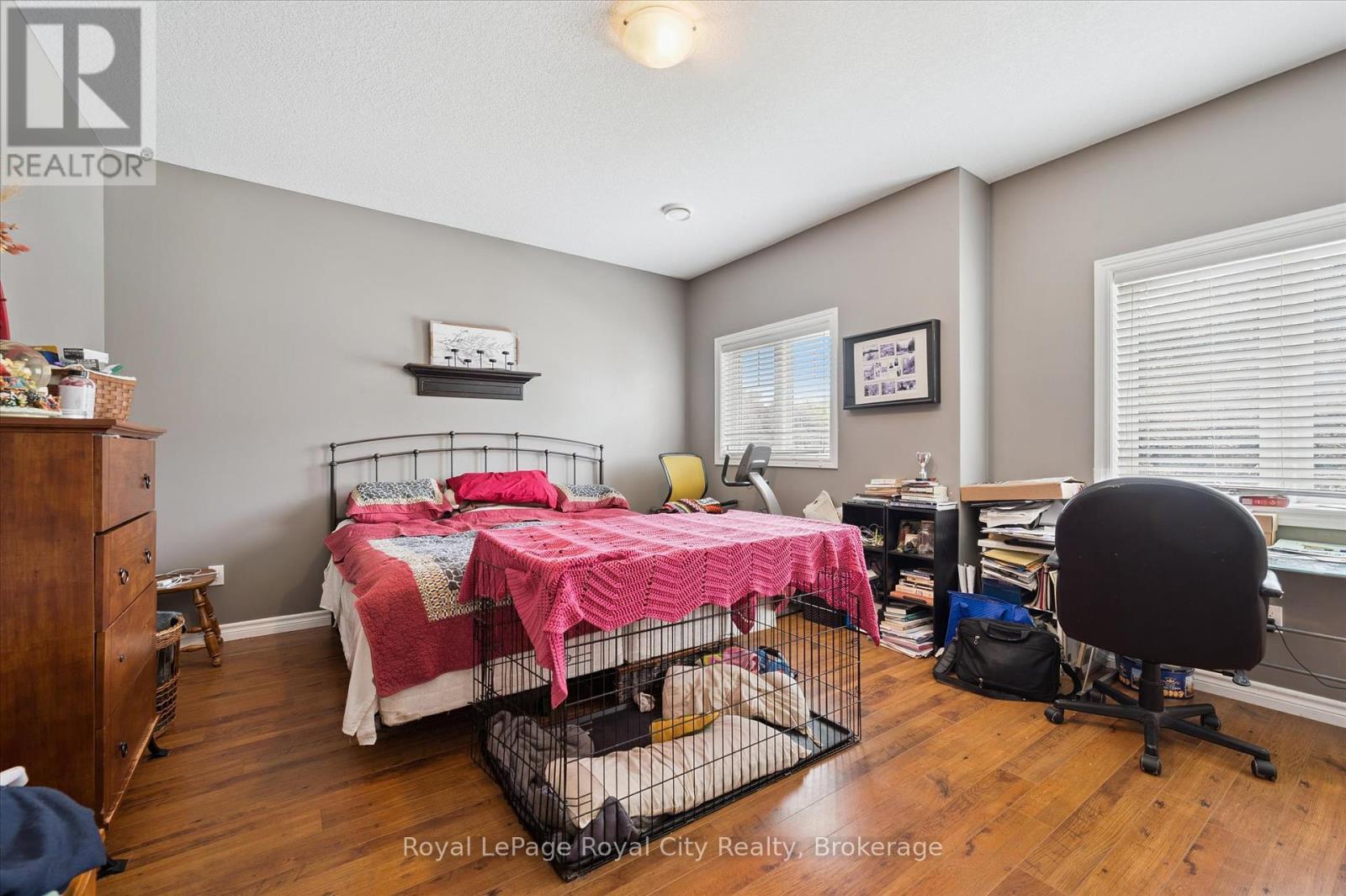 












470 ELORA STREET

,
Centre Wellington (Fergus),




Ontario
N1M1Y8

