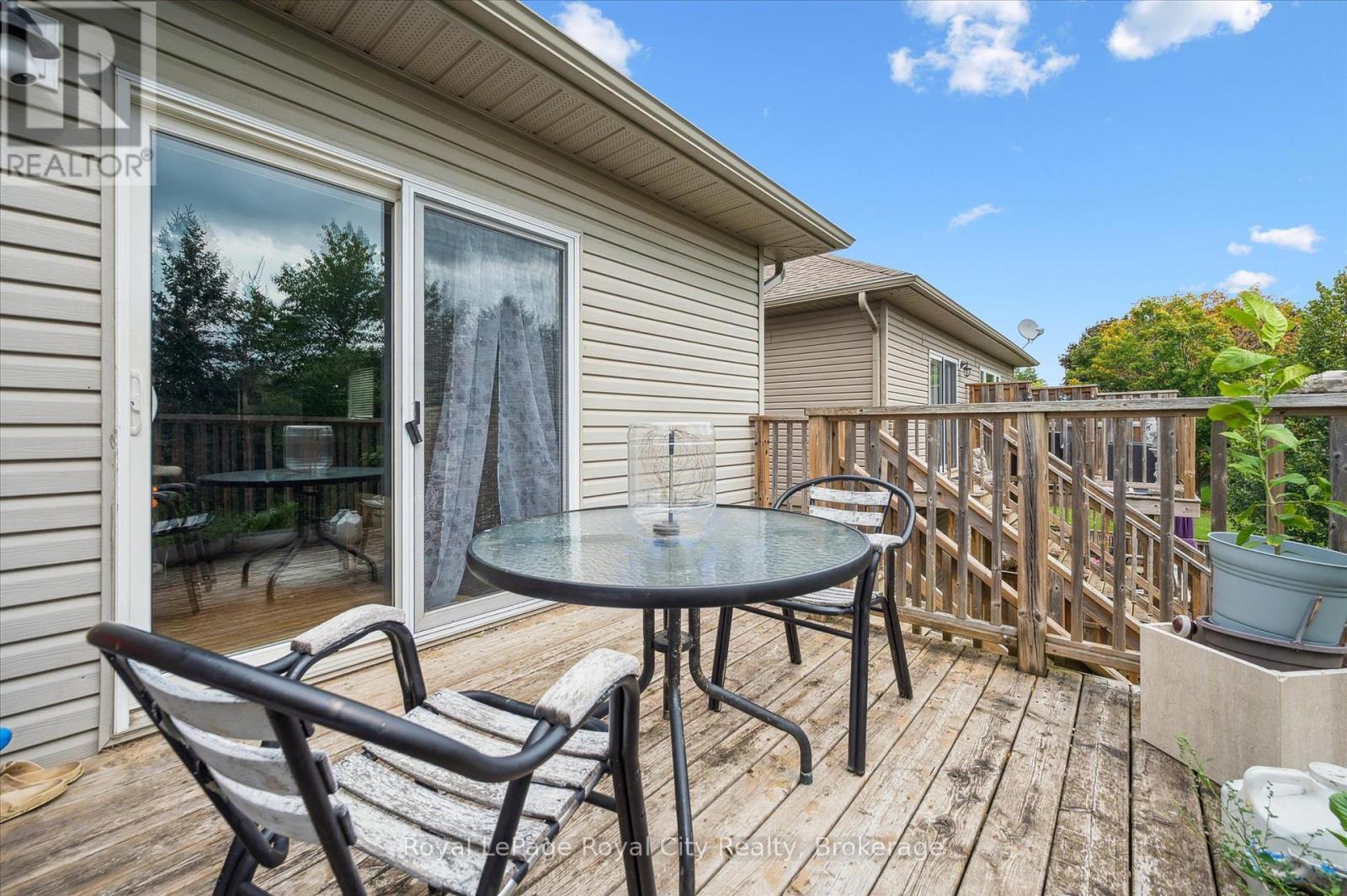 












470 ELORA STREET

,
Centre Wellington (Fergus),




Ontario
N1M1Y8

