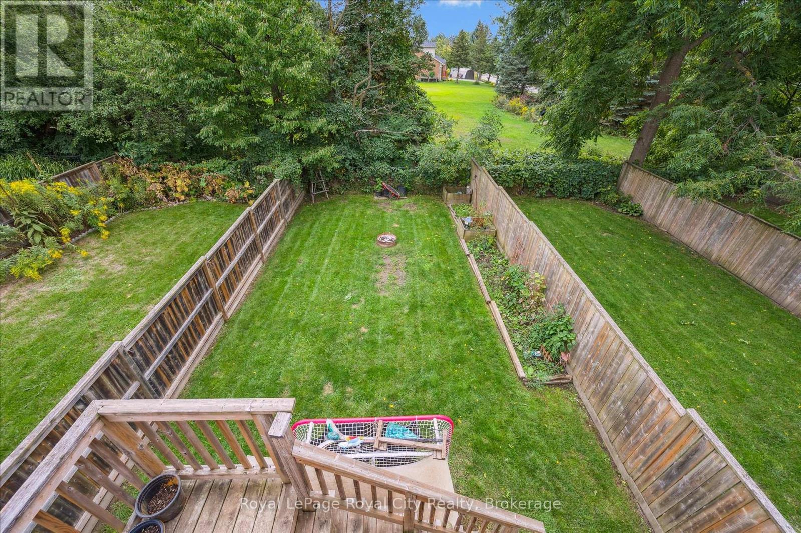 












470 ELORA STREET

,
Centre Wellington (Fergus),




Ontario
N1M1Y8

