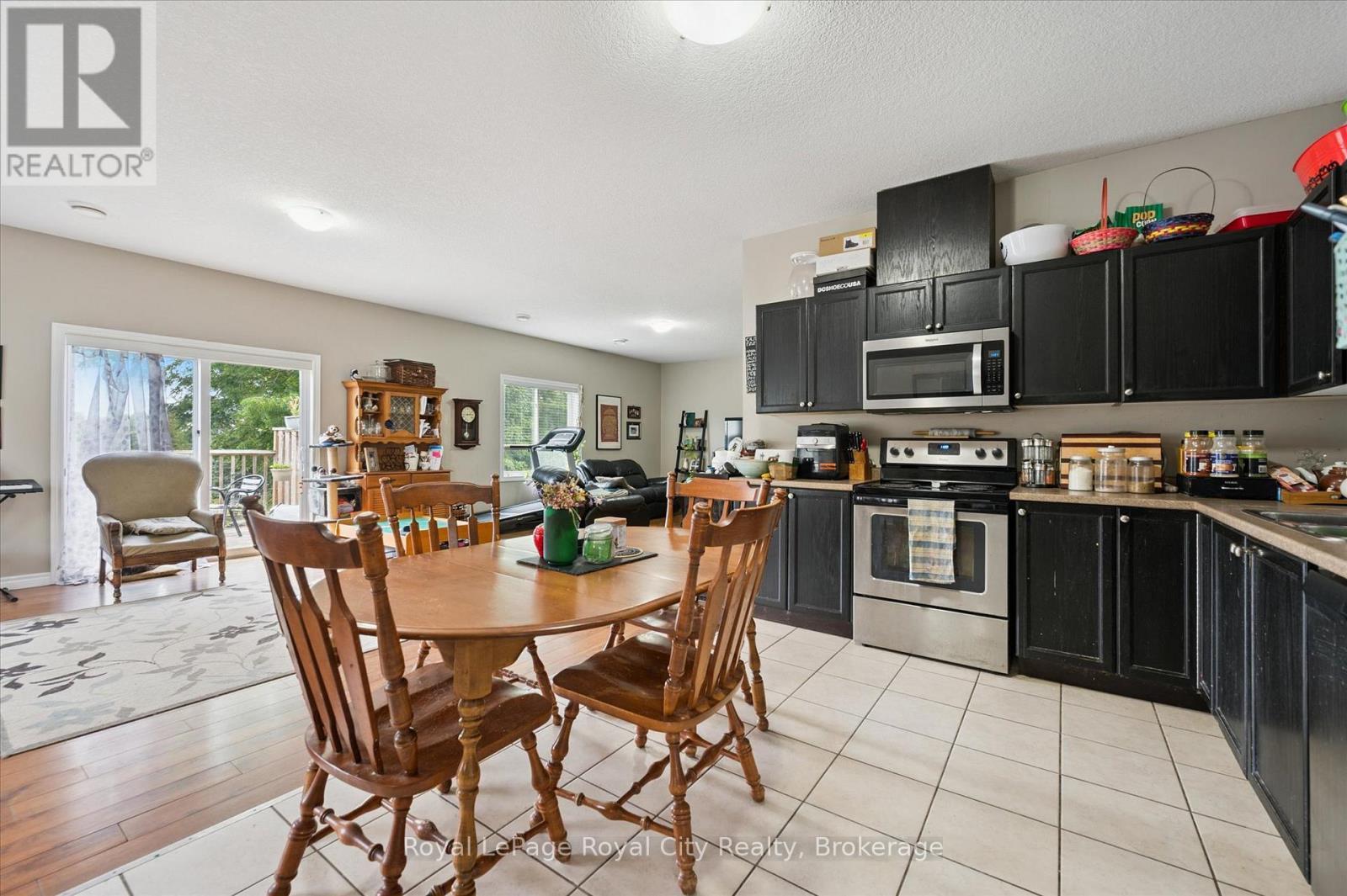 












470 ELORA STREET

,
Centre Wellington (Fergus),




Ontario
N1M1Y8

