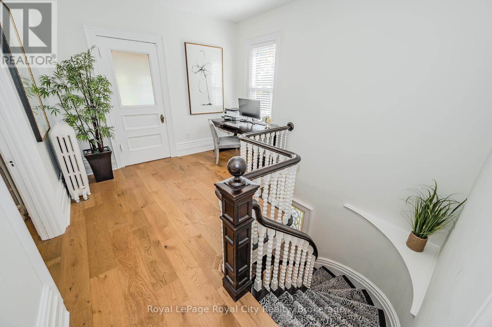 












138 DUBLIN STREET N

,
Guelph (Downtown),




Ontario
N1H4N7

