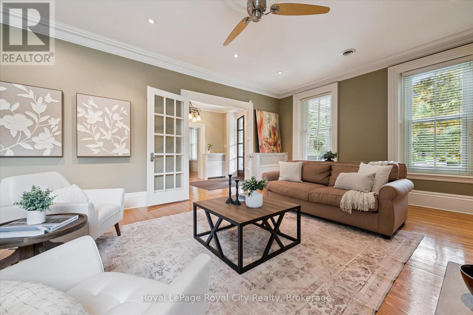 












66 GRANGE STREET

,
Guelph (St. George's),




Ontario
N1E2V2

