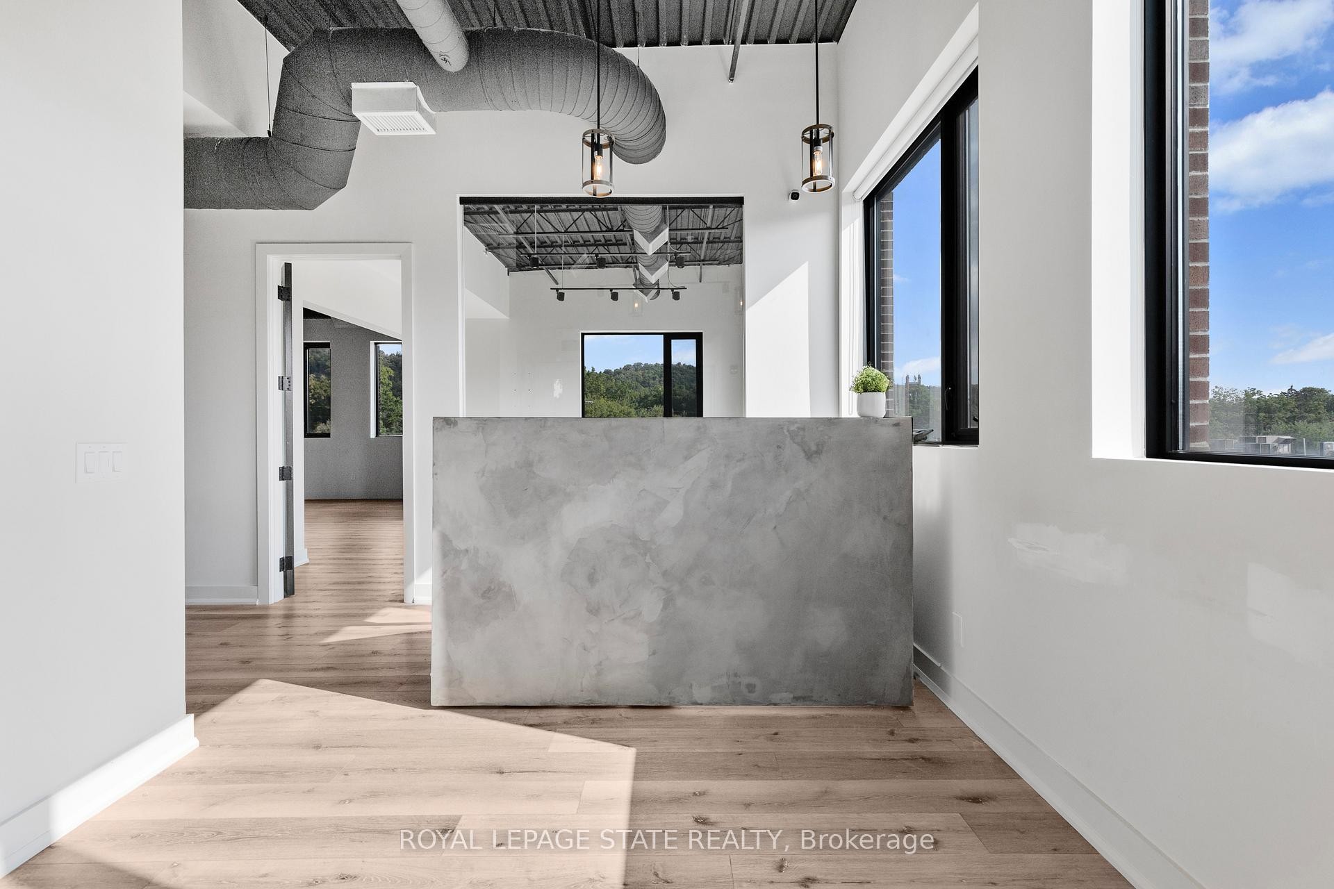 









112


King

Street West, Level 2 & 3,
Hamilton,




ON
L9H 1V2

