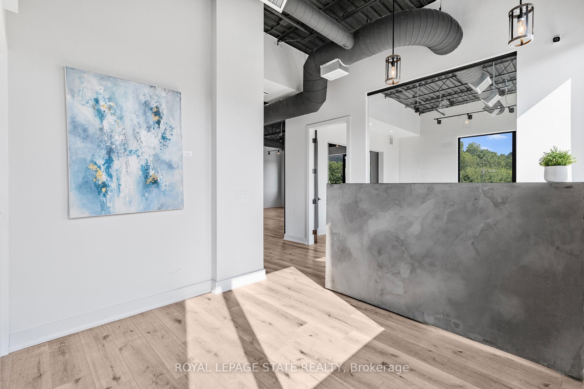 









112


King

Street West, Level 2 & 3,
Hamilton,




ON
L9H 1V2

