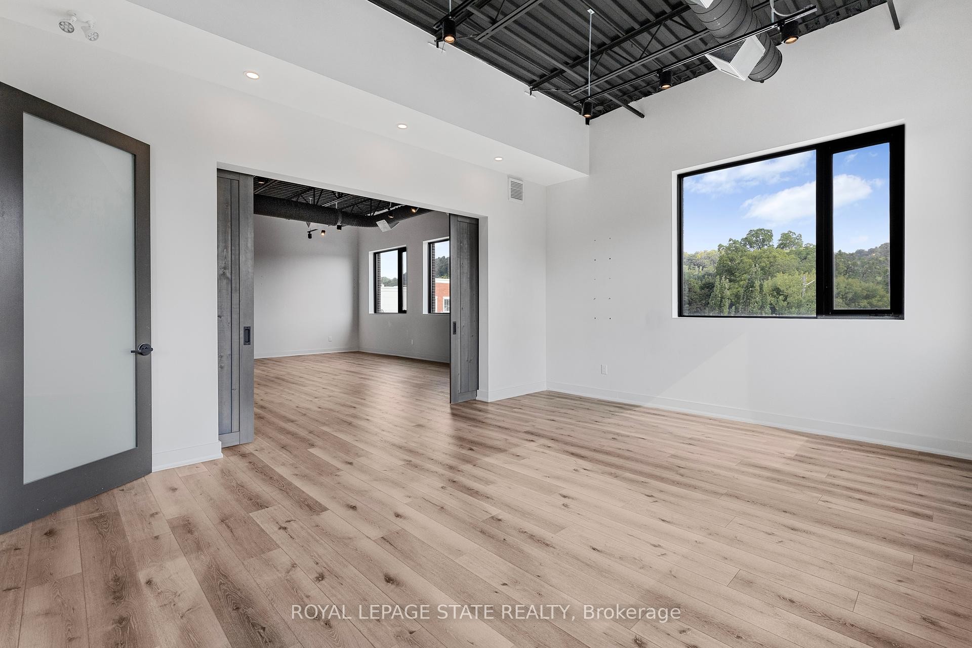 









112


King

Street West, Level 2 & 3,
Hamilton,




ON
L9H 1V2

