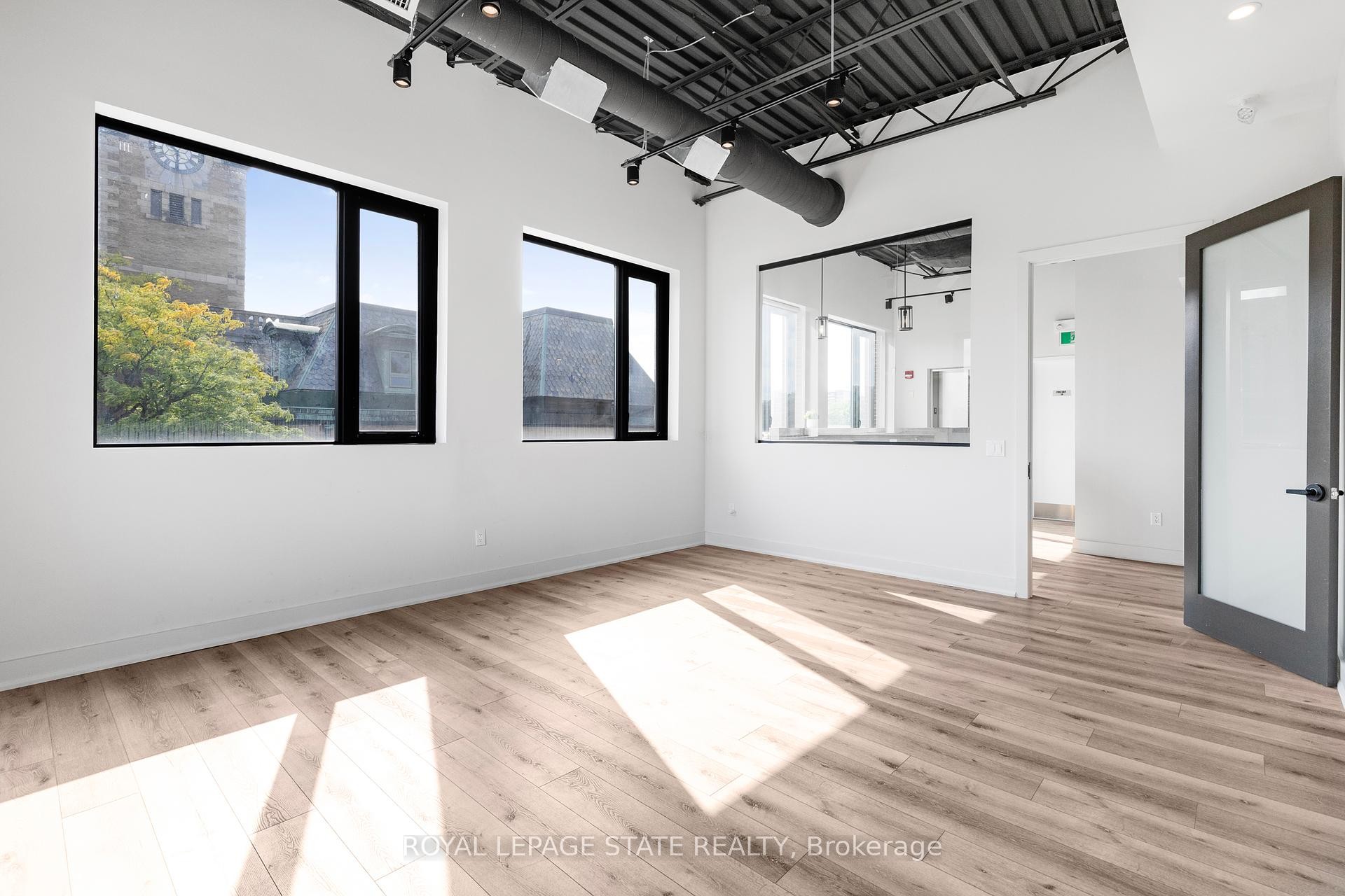 









112


King

Street West, Level 2 & 3,
Hamilton,




ON
L9H 1V2

