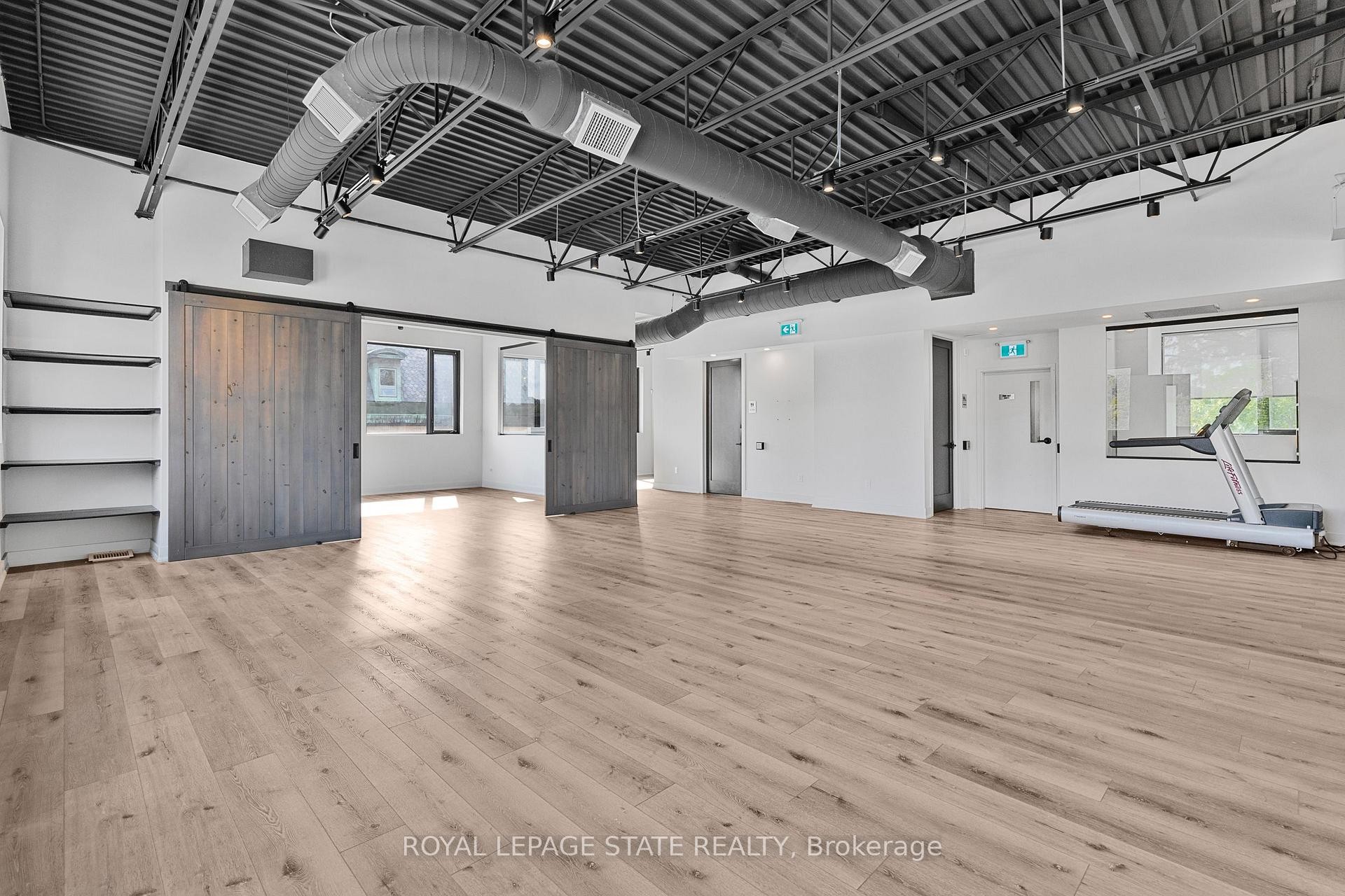 









112


King

Street West, Level 2 & 3,
Hamilton,




ON
L9H 1V2


