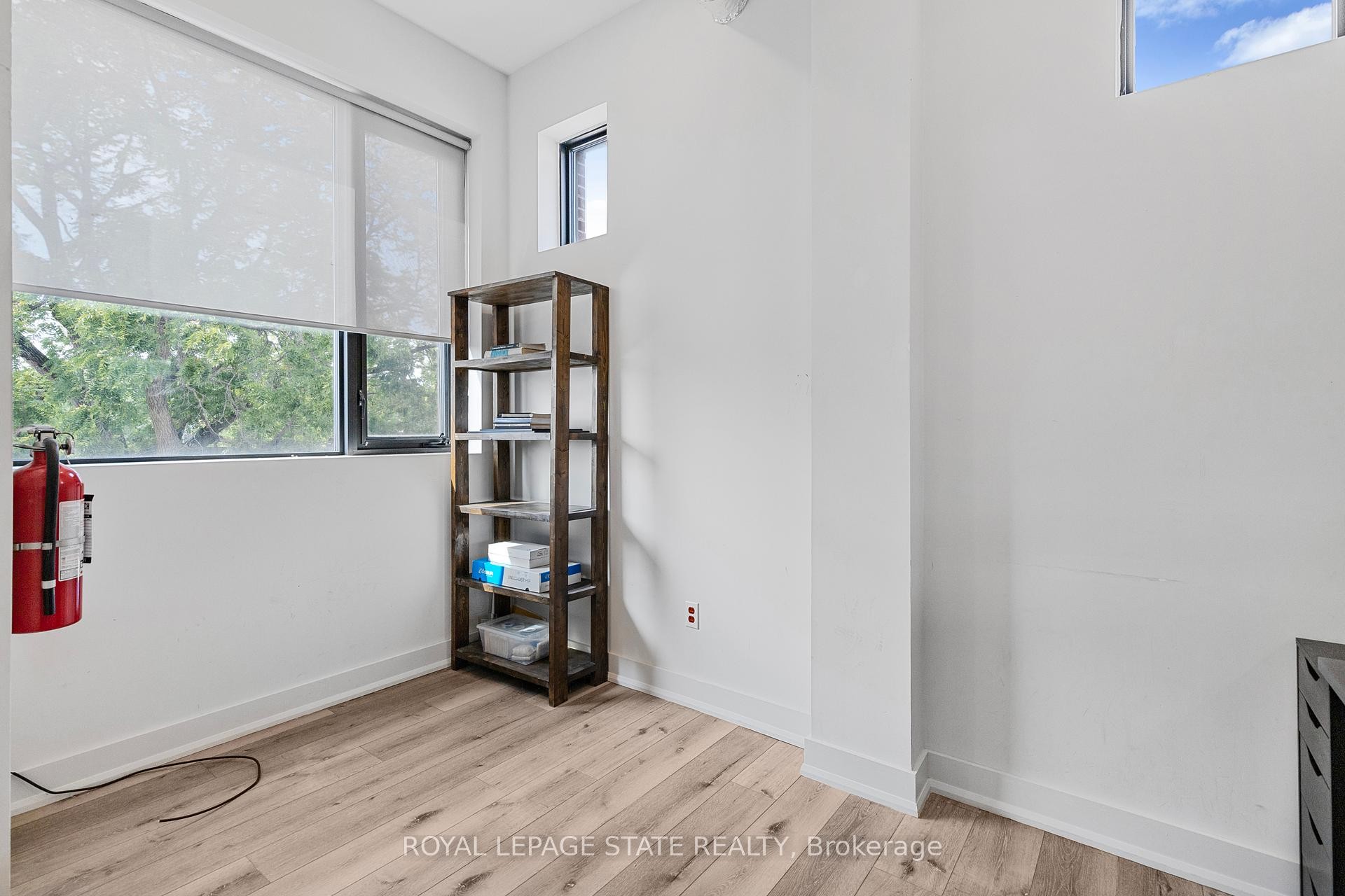 









112


King

Street West, Level 2 & 3,
Hamilton,




ON
L9H 1V2


