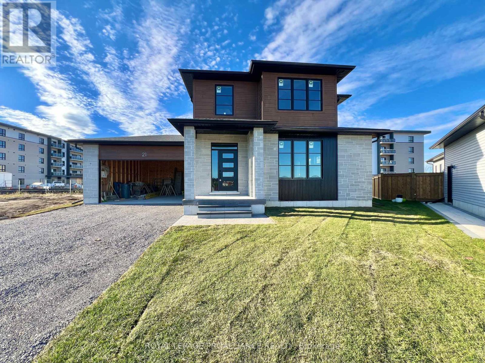 












21 HORTON COURT

,
Belleville (Belleville Ward),




Ontario
K8P0G7

