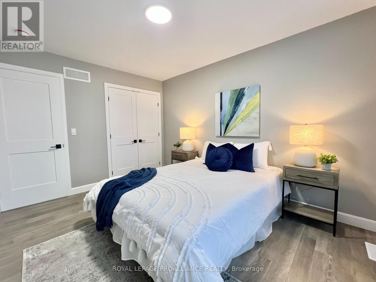 












21 HORTON COURT

,
Belleville (Belleville Ward),




Ontario
K8P0G7

