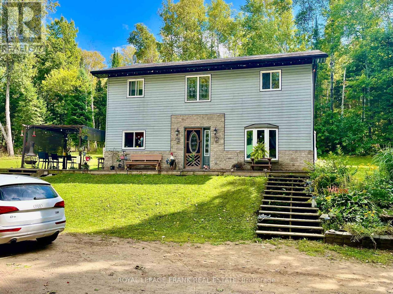 












1630 MUSCLOW GREENVIEW ROAD

,
Hastings Highlands (Monteagle Ward),




Ontario
K0L1C0

