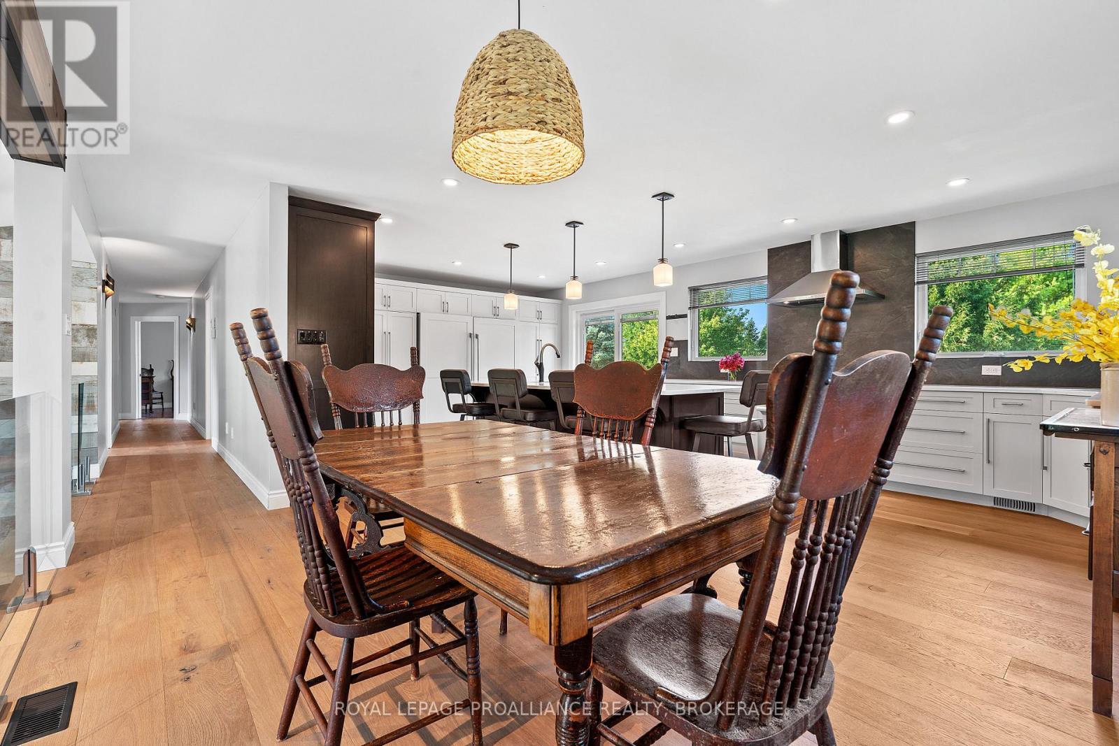 












1334 BUTTERNUT CREEK ROAD

,
Kingston (Kingston East (Incl CFB Kingston)),




Ontario
K7L4V3


