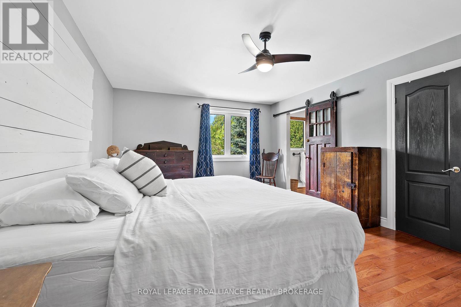 












1334 BUTTERNUT CREEK ROAD

,
Kingston (Kingston East (Incl CFB Kingston)),




Ontario
K7L4V3

