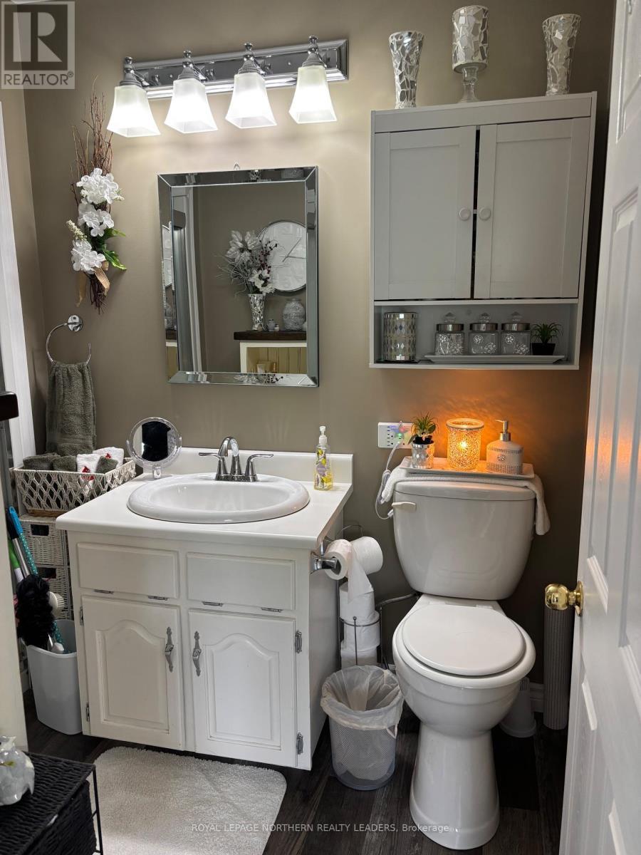 












411 TENTH AVENUE

,
Cochrane,




Ontario
P0L1C0

