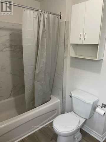 












UPPER - 85 SANFORD STREET

,
Barrie,




Ontario
L4N3C6

