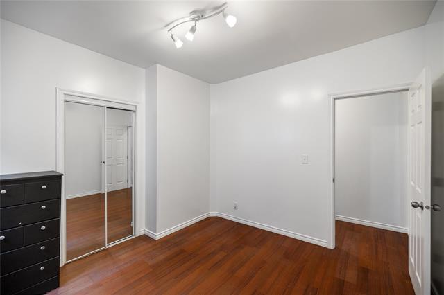 









394


Simcoe

ST,
Winnipeg,




MB
R3G 1W2

