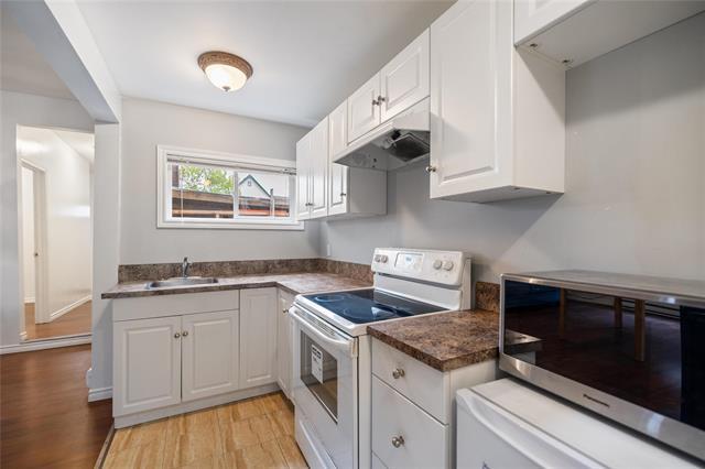 









394


Simcoe

ST,
Winnipeg,




MB
R3G 1W2

