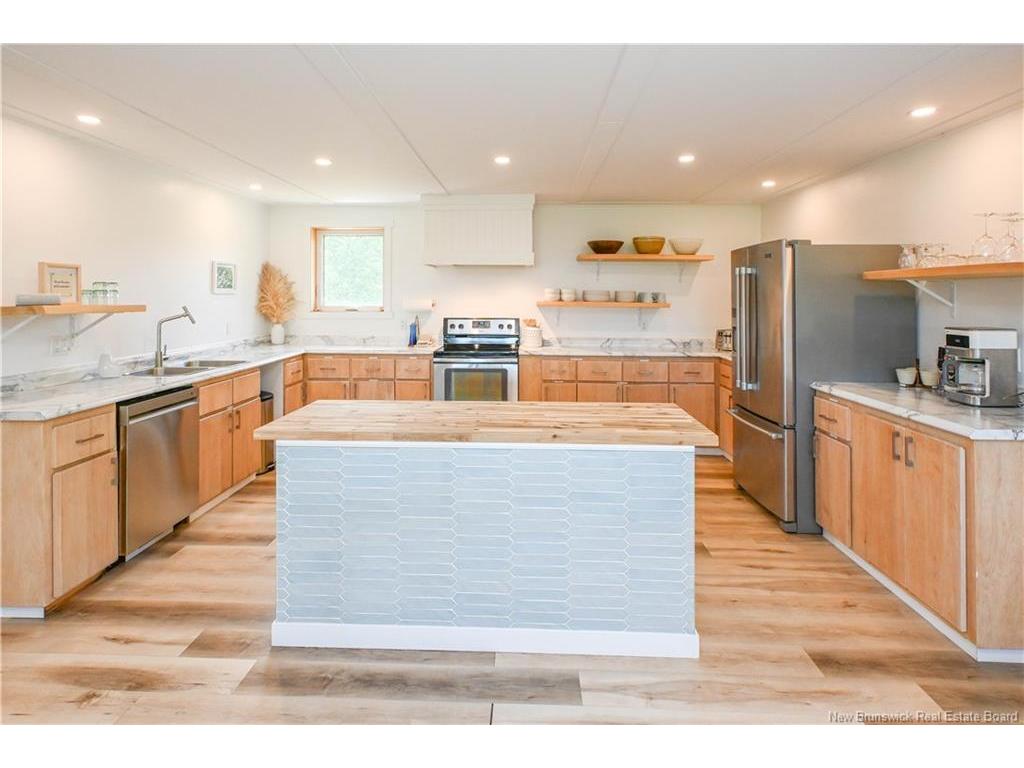 









373


de la Cedrière

RD,
Rivière-Du-Portage,




NB
E9H 1T9

