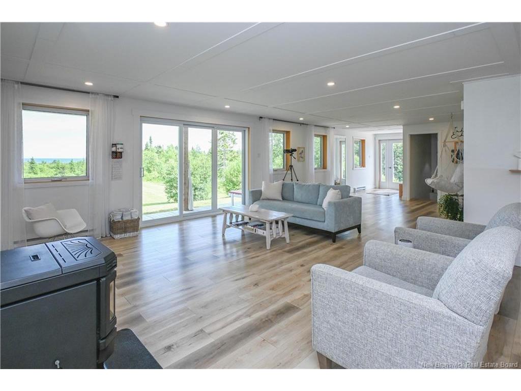 









373


de la Cedrière

RD,
Rivière-Du-Portage,




NB
E9H 1T9

