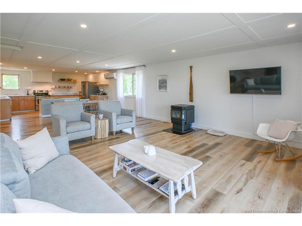 









373


de la Cedrière

RD,
Rivière-Du-Portage,




NB
E9H 1T9

