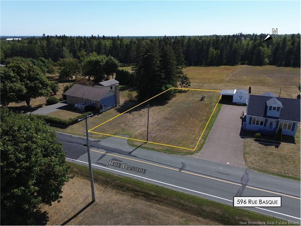 









596


Basque

ST,
Tracadie,







NB
E1X 1B1


