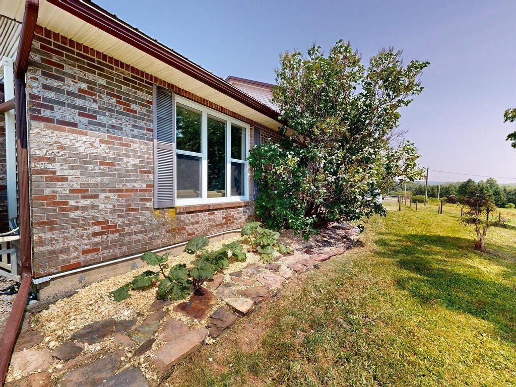 












11454 Highway 224

,
Elmsvale,







NS
B0N 1X0

