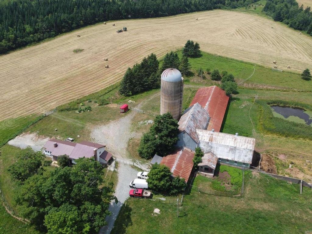












11454 Highway 224

,
Elmsvale,







NS
B0N 1X0

