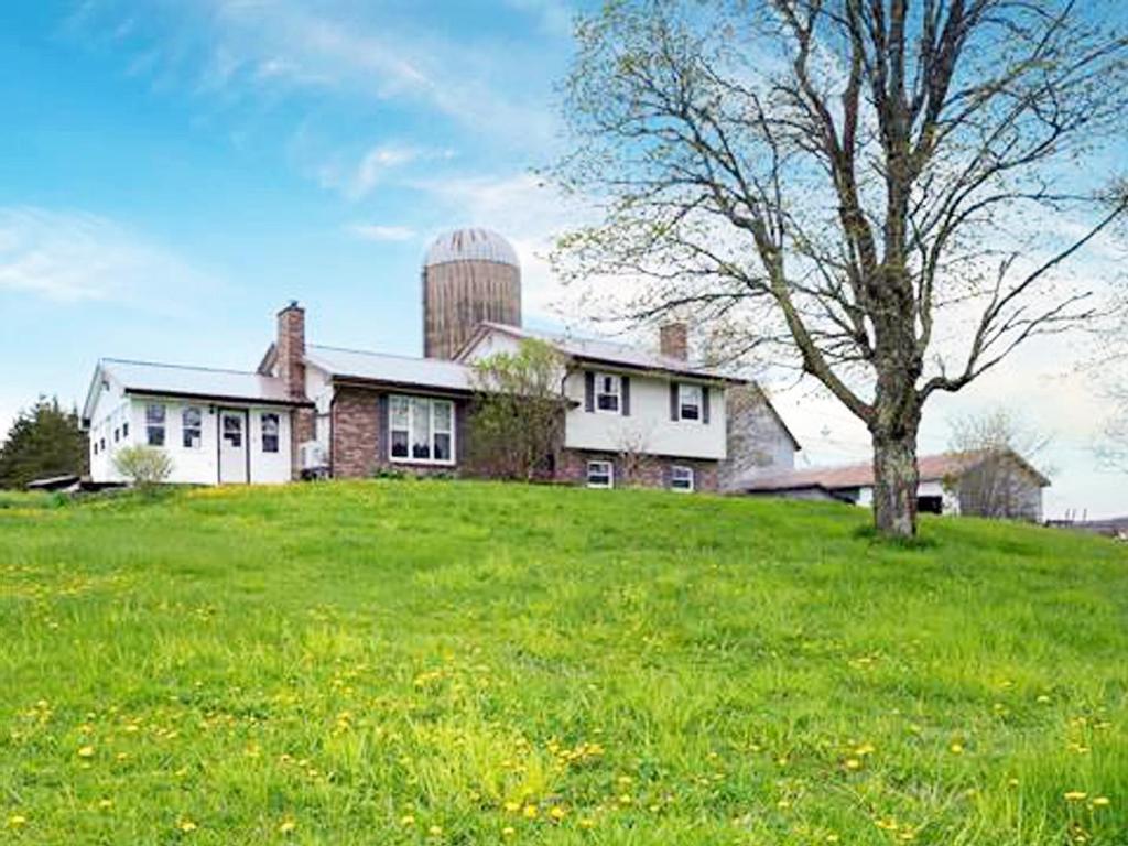 












11454 Highway 224

,
Elmsvale,







NS
B0N 1X0

