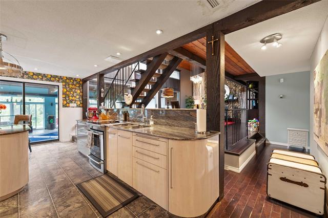 









1788


Henderson

HWY,
Winnipeg,




MB
R2G 3V3

