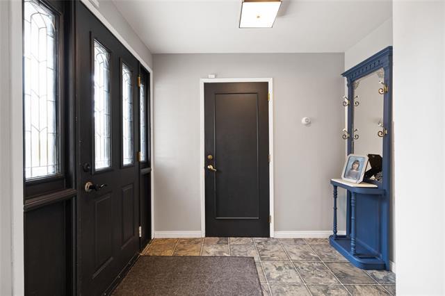 









1788


Henderson

HWY,
Winnipeg,




MB
R2G 3V3

