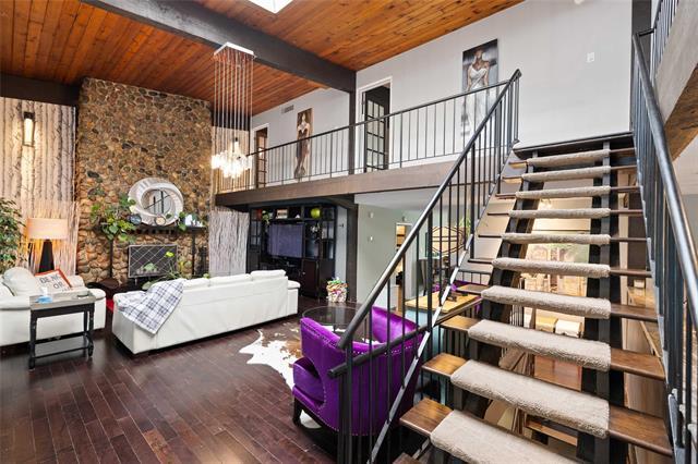 









1788


Henderson

HWY,
Winnipeg,




MB
R2G 3V3

