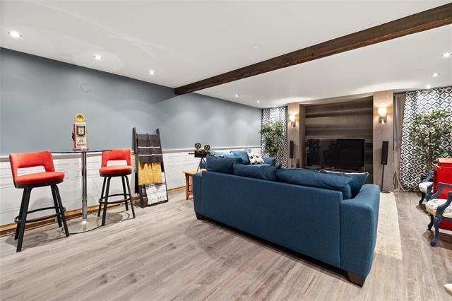 









1788


Henderson

HWY,
Winnipeg,




MB
R2G 3V3

