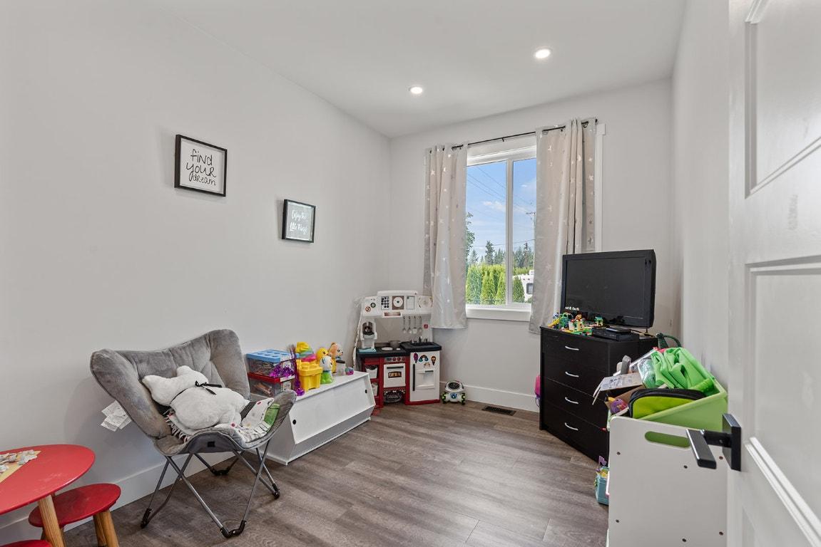 









1441


20

Avenue, 1,
Salmon Arm,




BC
V1E 2M9

