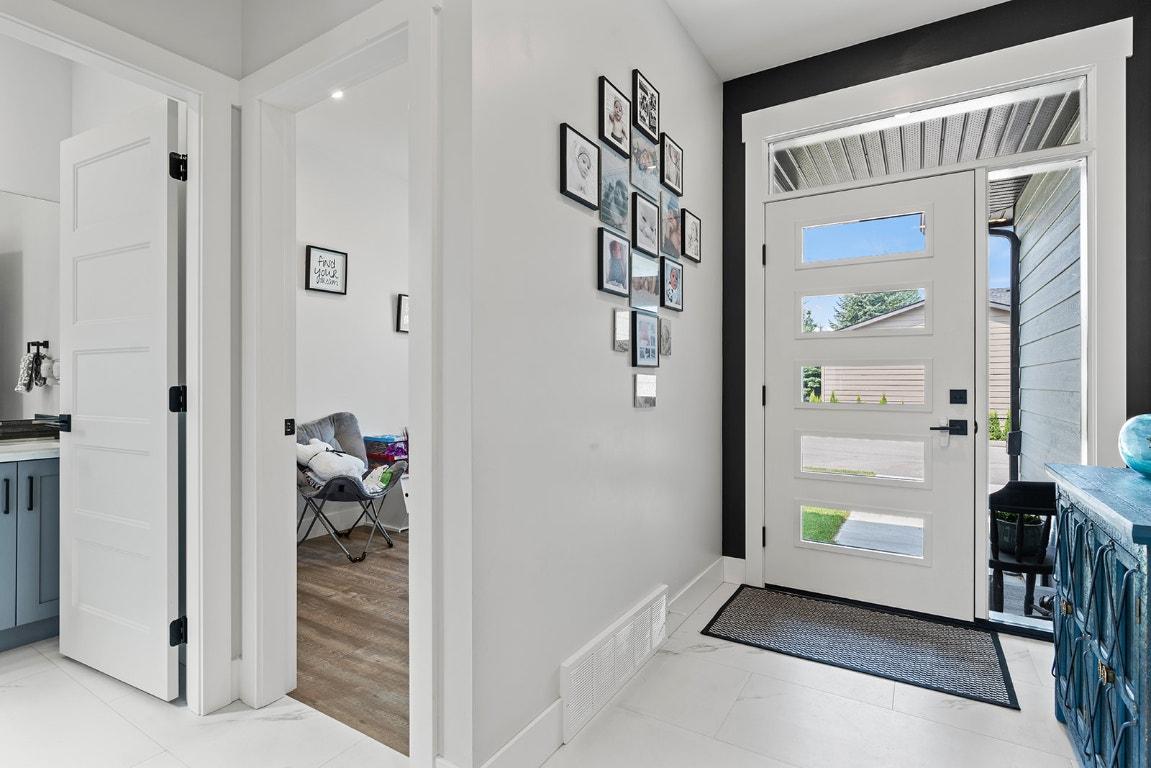 









1441


20

Avenue, 1,
Salmon Arm,




BC
V1E 2M9

