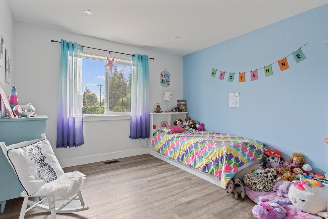 









1441


20

Avenue, 1,
Salmon Arm,




BC
V1E 2M9

