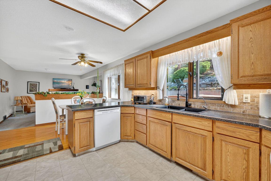 









3179


Woodstock

Drive,
West Kelowna,




BC
V4T 1S2

