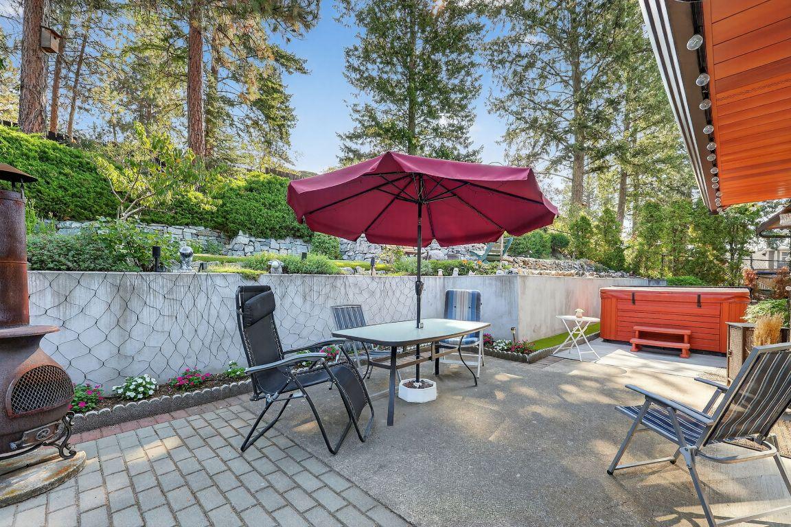 









3179


Woodstock

Drive,
West Kelowna,




BC
V4T 1S2

