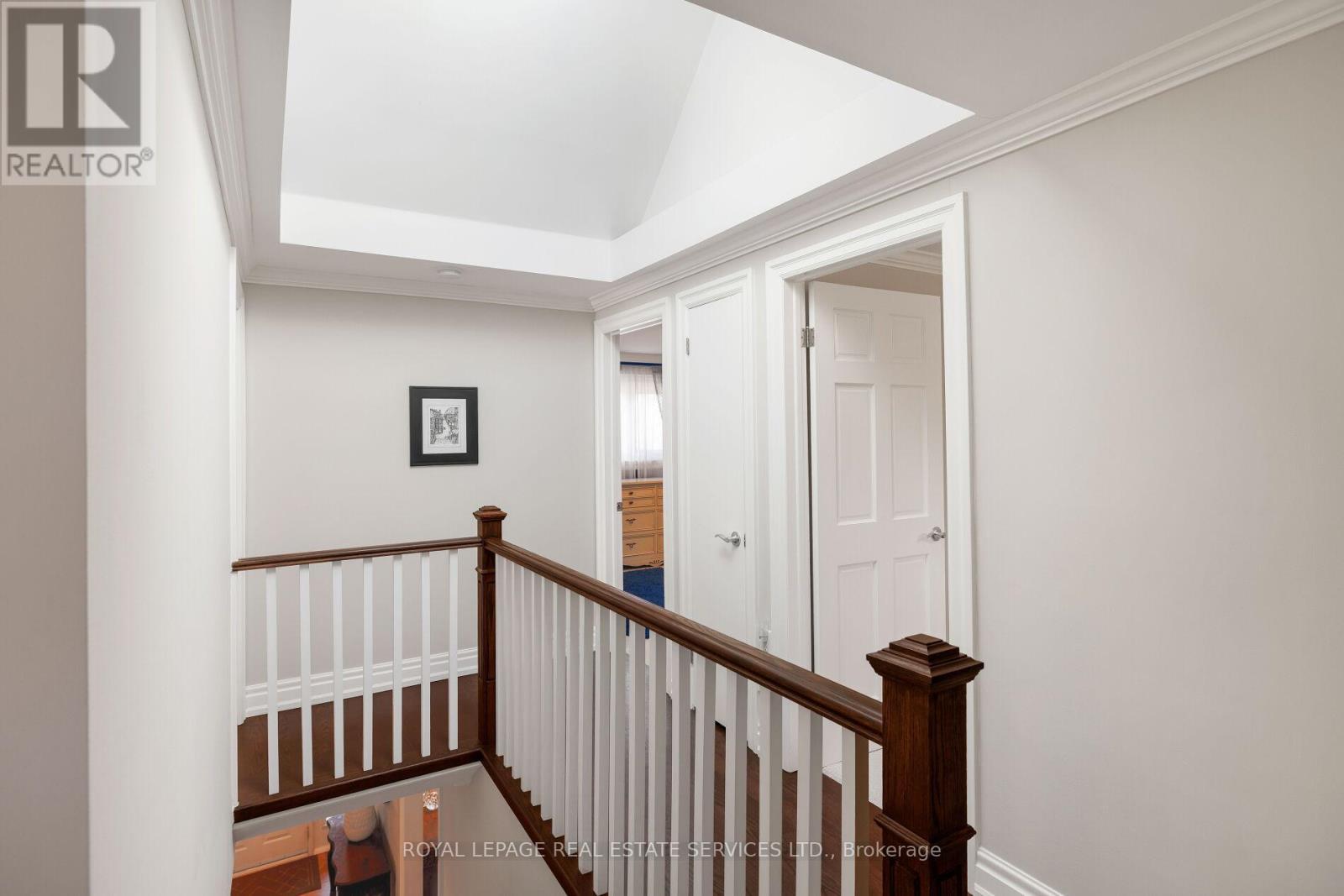 












2358 CANSO ROAD

,
Oakville,




Ontario
L6J5W6

