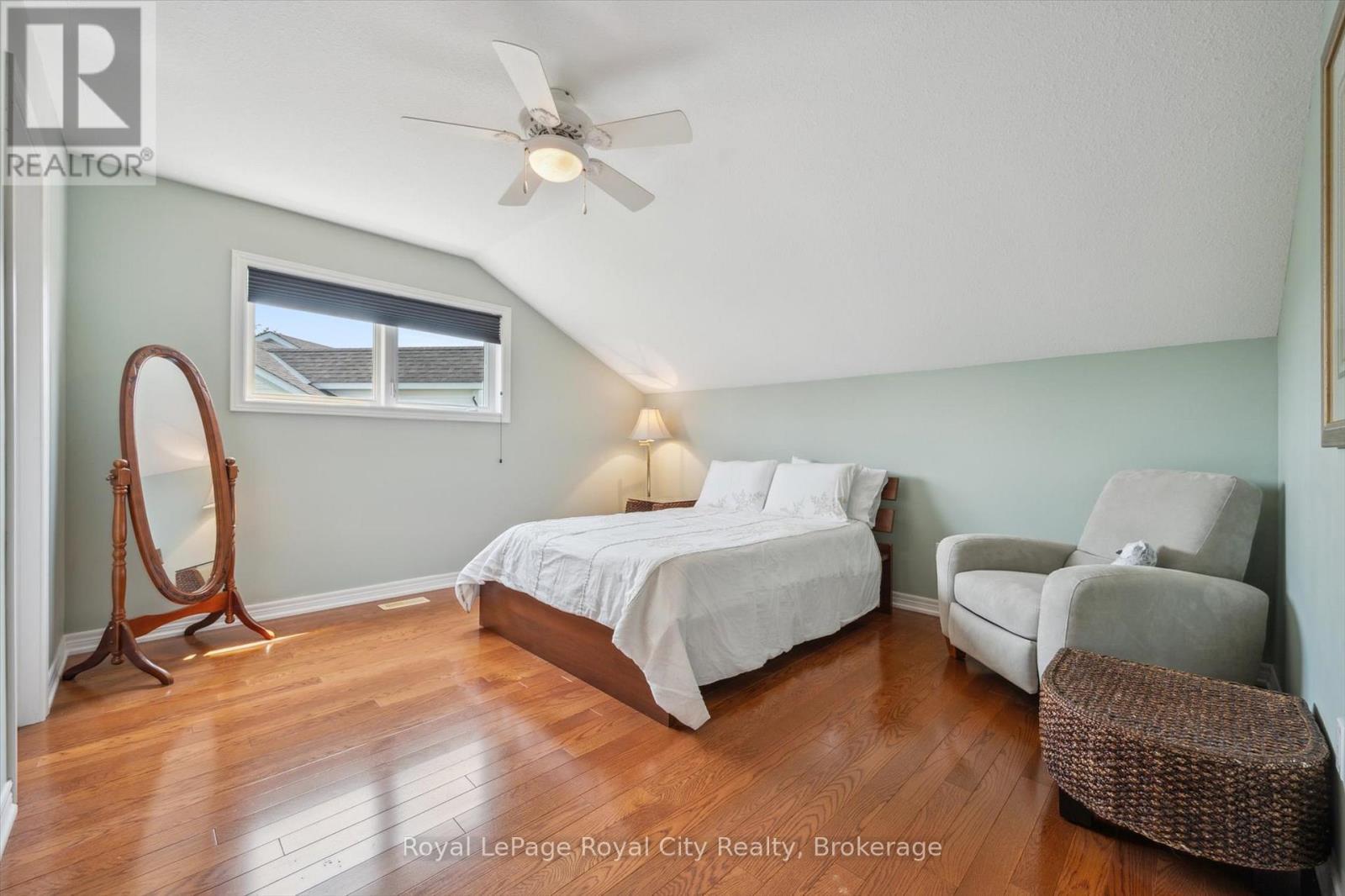 












105 RIVERWALK PLACE

,
Guelph/Eramosa (Rockwood),




Ontario
N0B2K0

