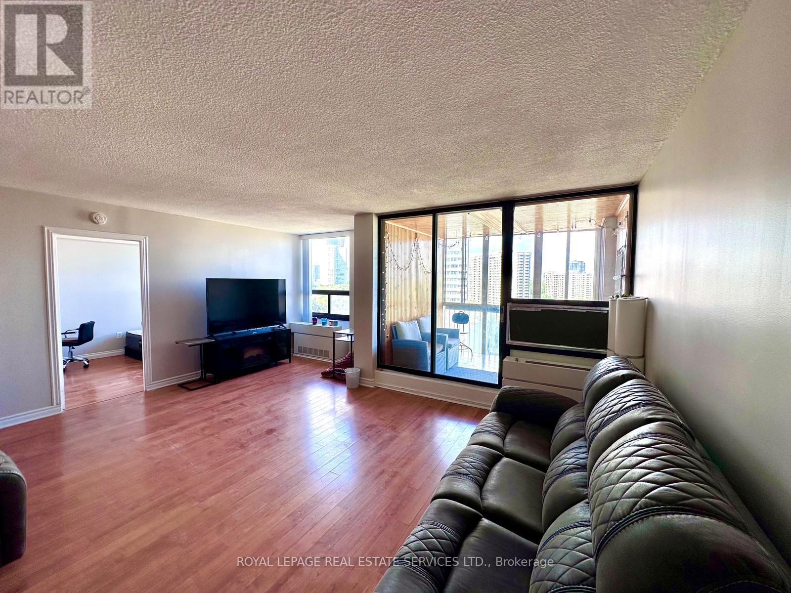 












1410 - 20 MISSISSAUGA VALLEY BOULEVARD NW

,
Mississauga,




Ontario
L5A3S1

