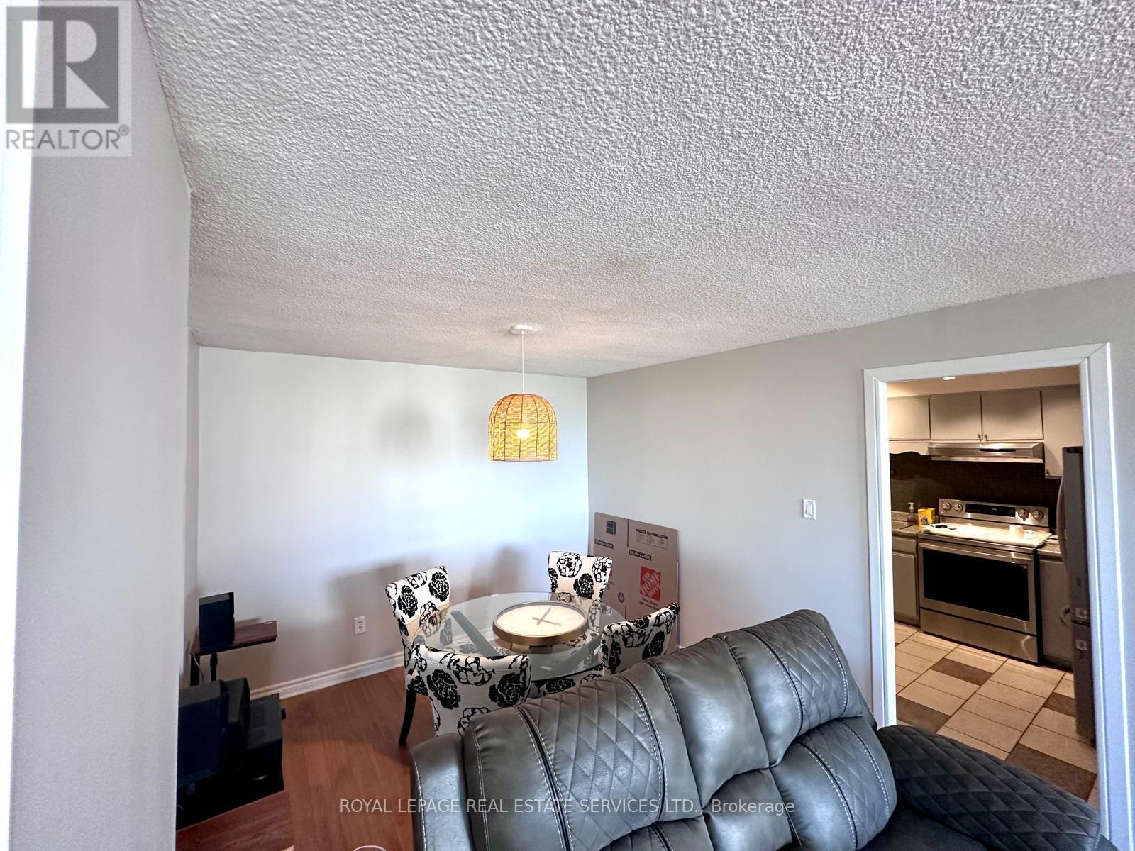 












1410 - 20 MISSISSAUGA VALLEY BOULEVARD NW

,
Mississauga,




Ontario
L5A3S1

