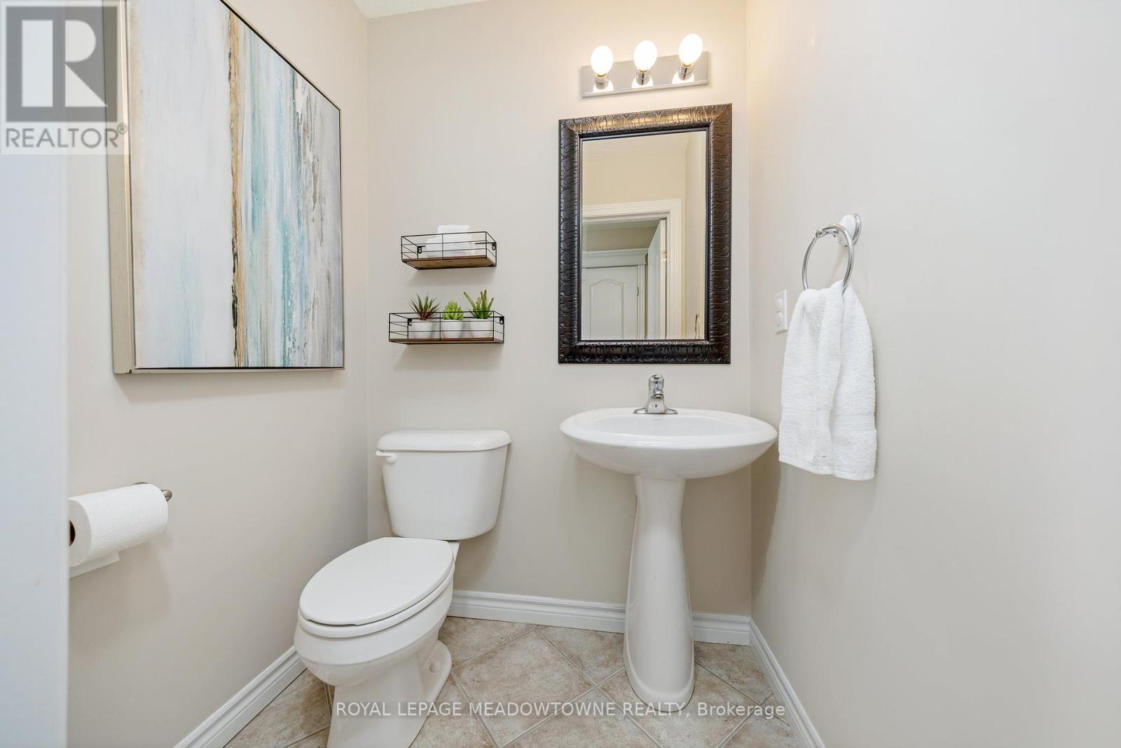 












324 SEVERN DRIVE

,
Guelph,




Ontario
N1E0E9

