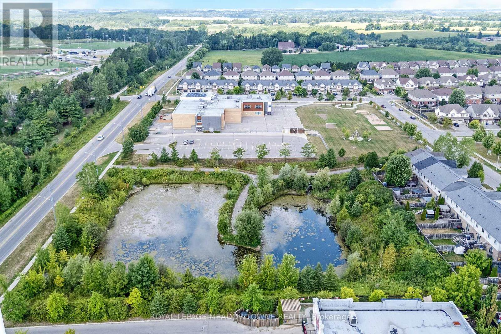 












324 SEVERN DRIVE

,
Guelph,




Ontario
N1E0E9

