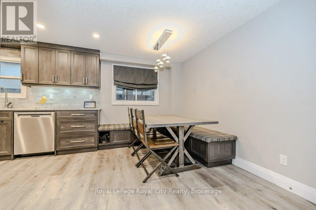 












478 PINETREE CRESCENT

,
Cambridge,




Ontario
N3H4X5

