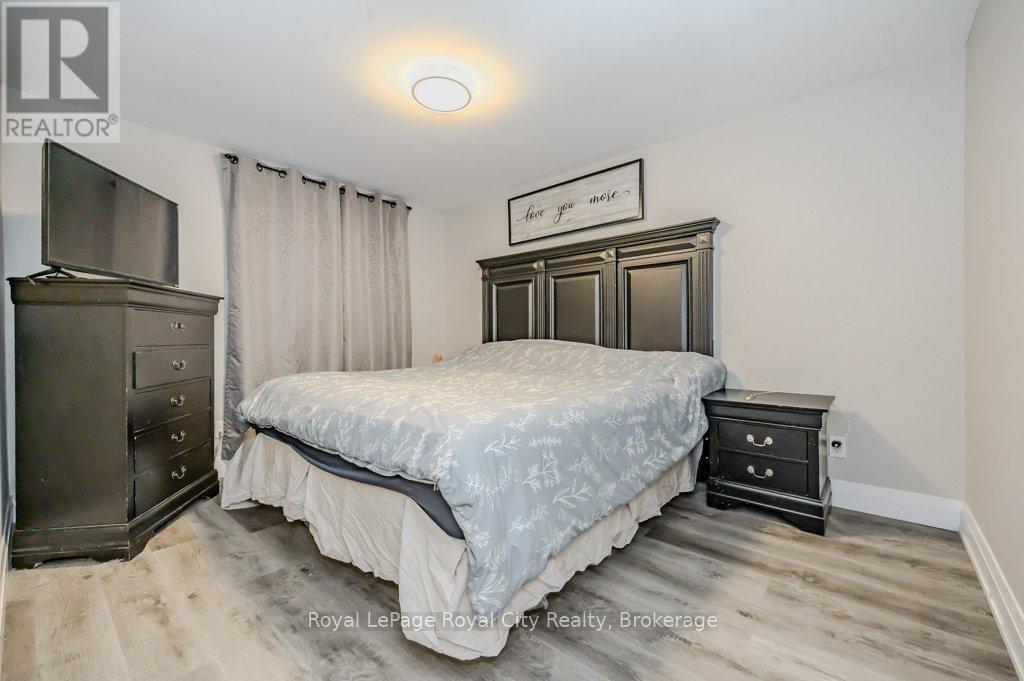 












478 PINETREE CRESCENT

,
Cambridge,




Ontario
N3H4X5

